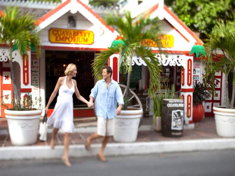 Holland House Beach Hotel Philipsburg  Exterior photo